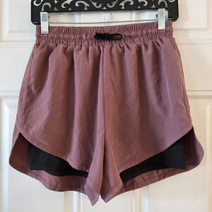 Women's Pink Athletic Running Shorts Size Medium Dri Fit Spandex Lining EUC